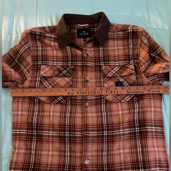 Roark Revival!  Medium-heavy cotton flannel plaid shirt. - Picture 3 of 6